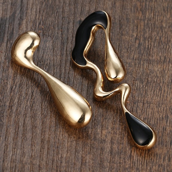 ✨Gold asymmetrical earrings - Picture 4 of 9